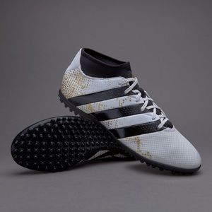 Men’s adidas turf cleats